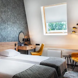 https://hotel-king-salomon.krakowhotelspoland.com
