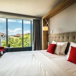 Hotell Up